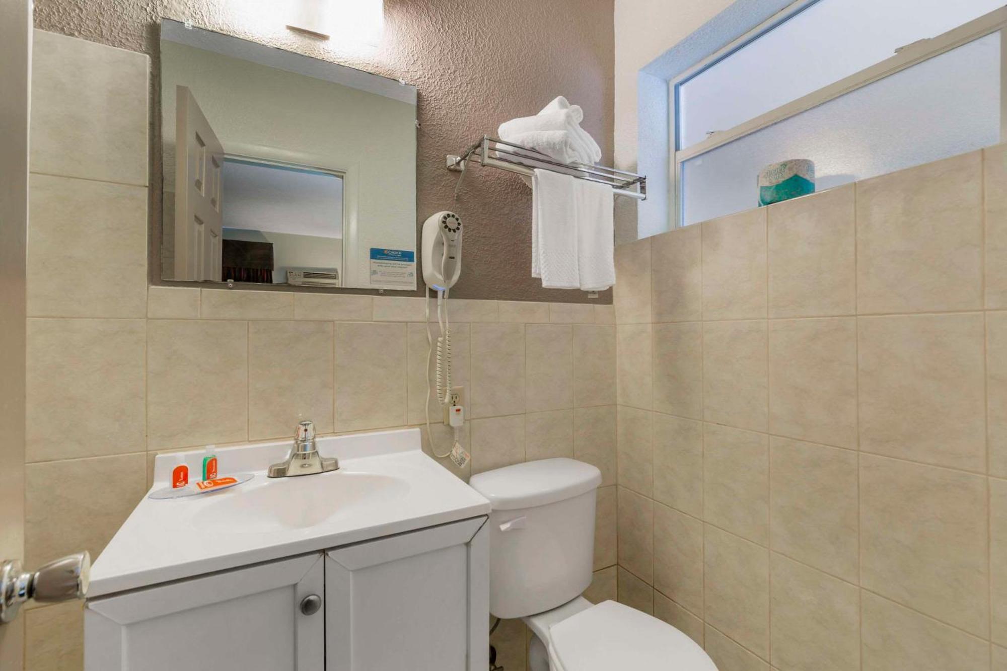 Fort Lauderdale Gardens Inn & Suites Ft Lauderdale International Airport Hollywood Bagian luar foto