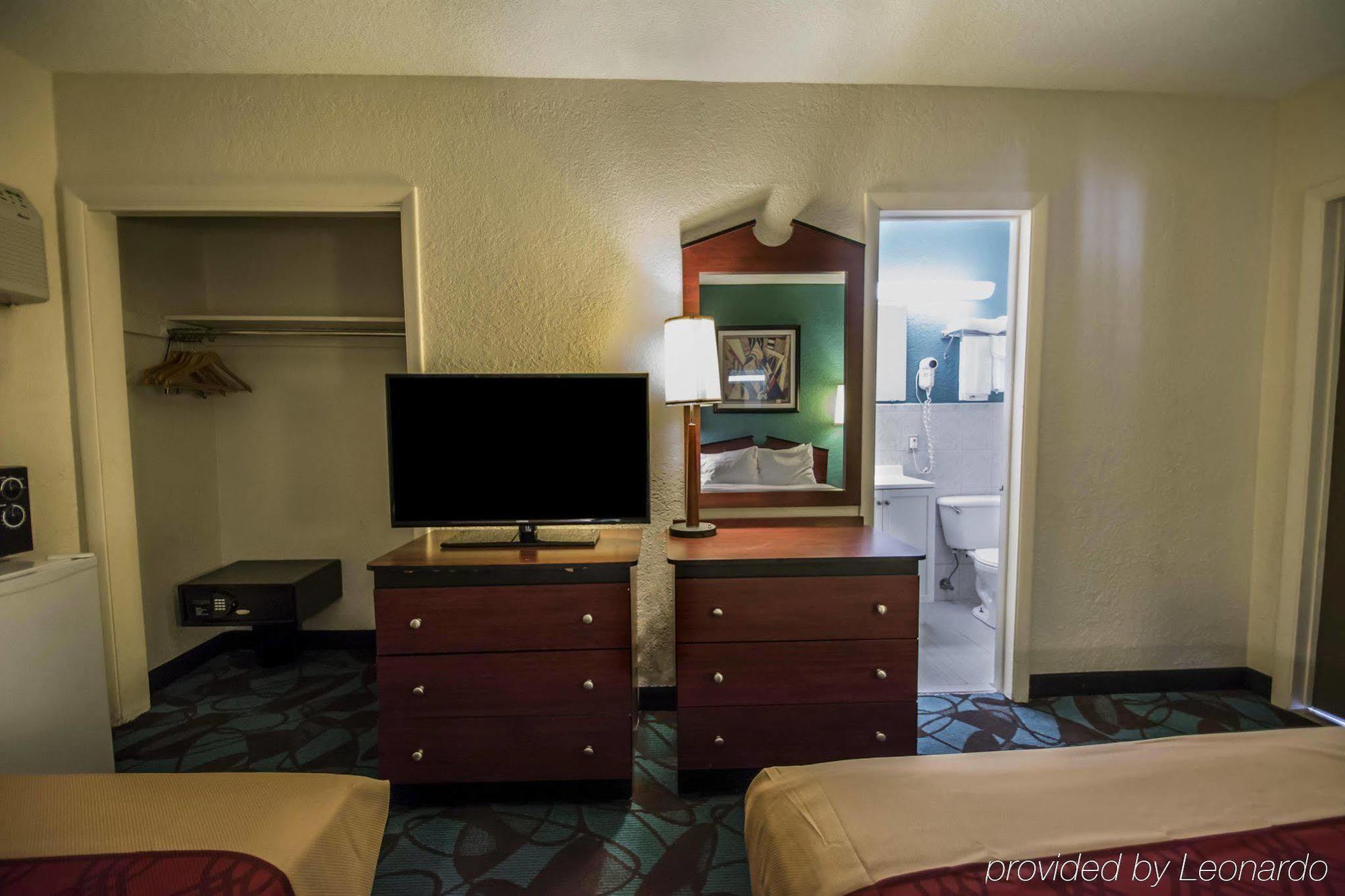 Fort Lauderdale Gardens Inn & Suites Ft Lauderdale International Airport Hollywood Bagian luar foto